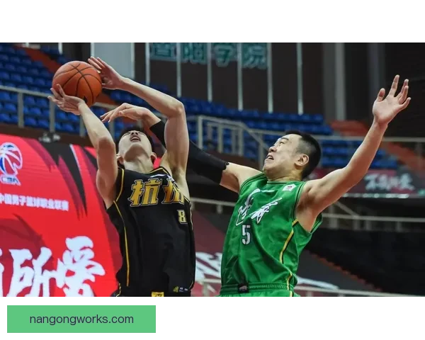 激战全场实时解说篮球赛事精彩瞬间不容错过
